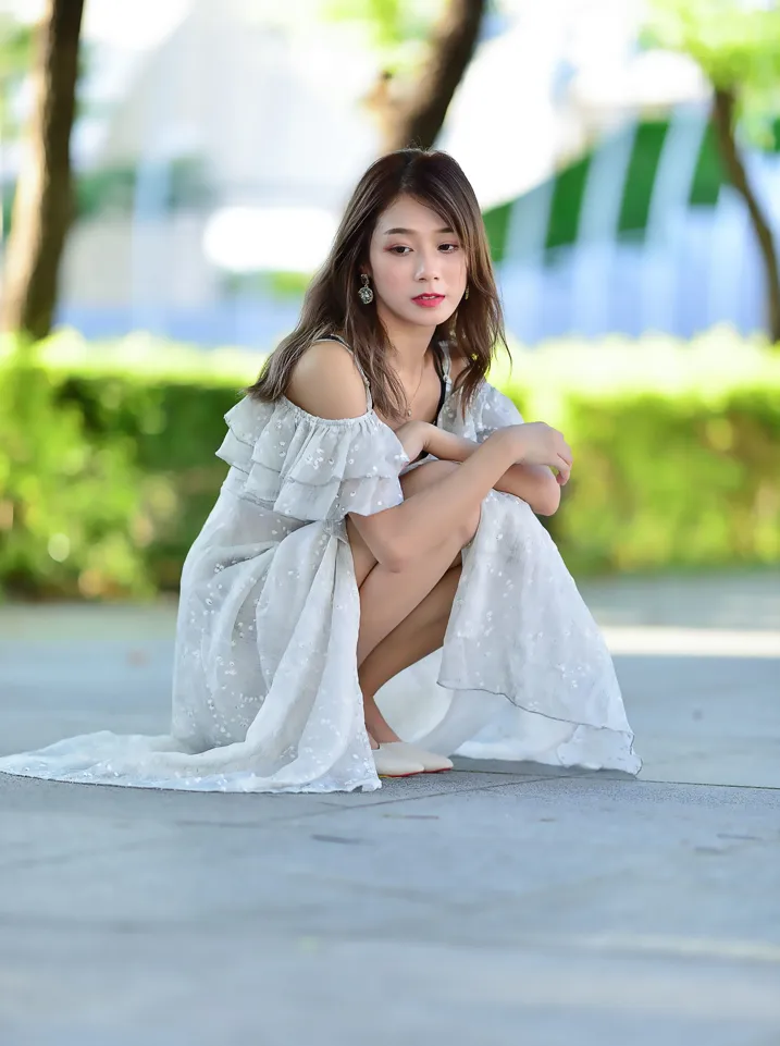 [Mzsock] NO.200 vivi Cao Yuanyuan suspender high-slit long skirt with high heels and beautiful legs street photography#[105P]-65